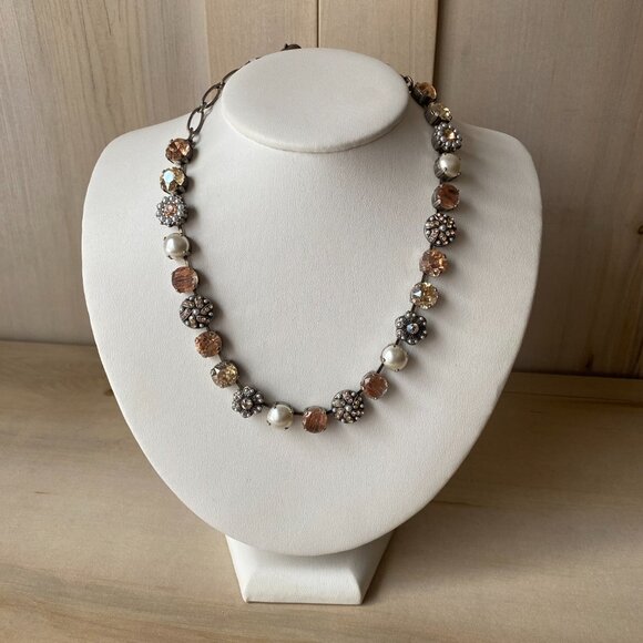 NWT Mariana Champagne Peach Rosette Necklace Silver Plated Floral Pearl Whimsy - Picture 4 of 14